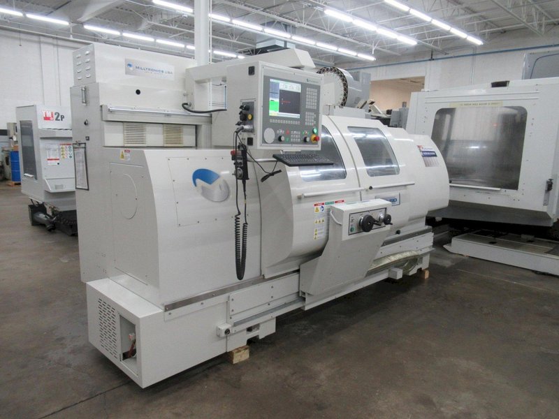 Milltronics ML18/60 2-Axis Combination Lathe, 8 Station Turret, Tailstock