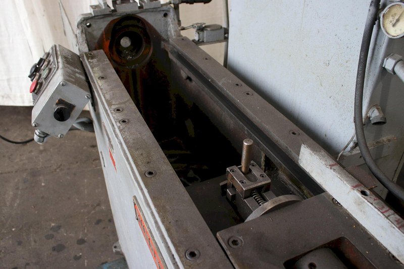 24" SUNDSTRAND HORIZONTAL HYDRAULIC BROACH: STOCK #75453