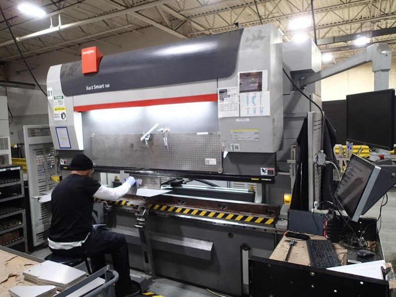 176 Ton x 10′ Bystronic Xact Smart 160 CNC Press Brake, 2017
