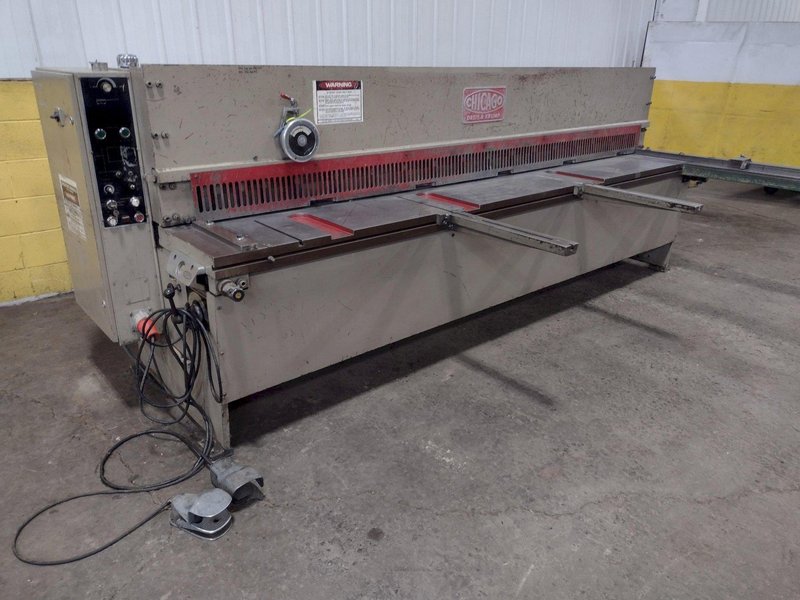 10' X 10 GA CHICAGO MODEL #UA10-135 HYDRAULIC SHEAR: STOCK #17508