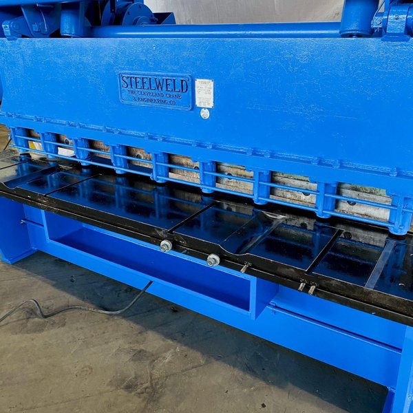 8' X 1/4" STEELWELD 4B-8 MECHANICAL SHEAR. STOCK # 0415921