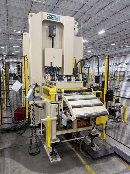 24" Colt Servo Press Feed Line New (2023) 24" x 8,000 Lbs Motorized single end coil reel, 24' Wide Servo press feed x 24" x 0.100" max thickness,with Unist uni roller stock oiler,Over arm,Photo electric eye Like new condition