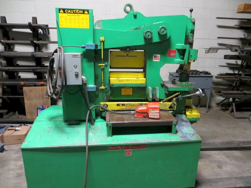 125 Ton Unihydro Hydraulic Ironworker Model P125-24