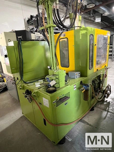 53 TON 1.6 OZ NISSEI MODEL TNS50R5V VERTICAL CLAMP AND INJECTION MOLDING MACHINE MFG 2006