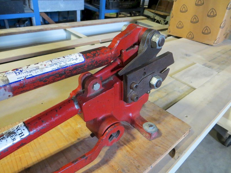Bohn Combi Strapmaster Punch Model A