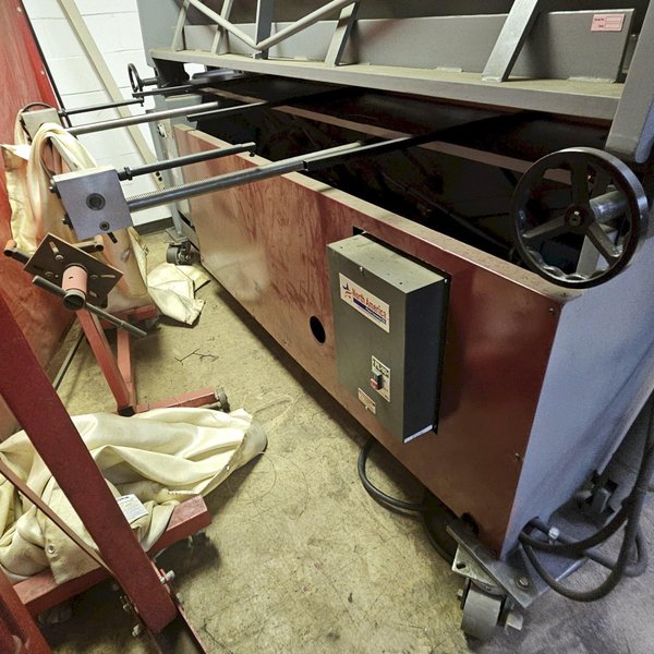 8' X 10GA GMC MODEL HBB-0810 HYDRAULIC BOX AND PAN BRAKE. STOCK # 0560425.