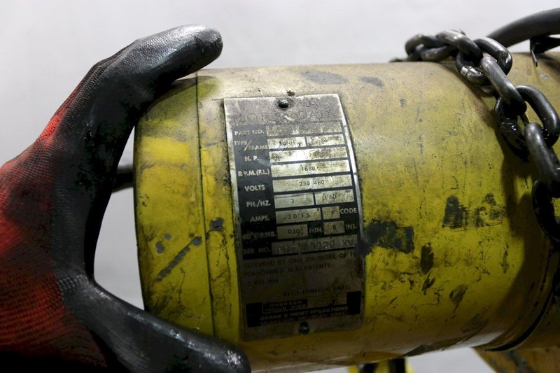 1/4 TON BUDGIT ELECTRIC POWERED CHAIN HOIST: STOCK #12001