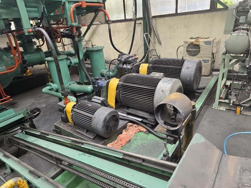 1250 TON ALUMINUM EXTRUSION PRESS (14560)