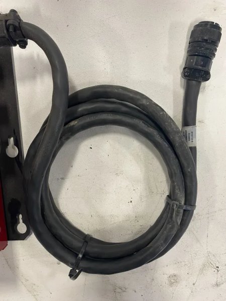 Lincoln Electric ANALOG INTERFACE WIRE FEED WELDER USED