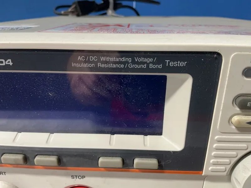 Gw Instek  Gpt-9804  4-in1 Hi-pot Tester  - Gpt-9804