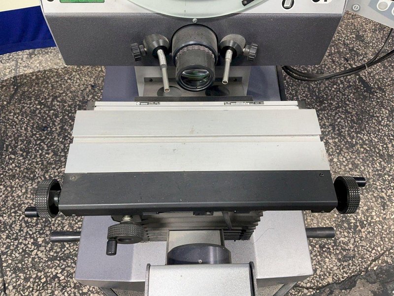 Tesa 13.5 Screen Tesascope 335h Optical Comparator - 355h / 0830013