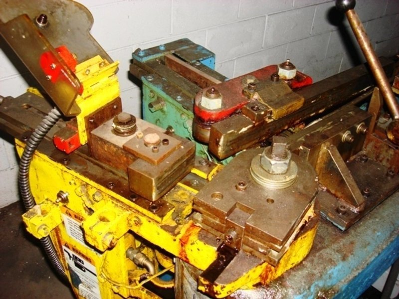 PINES 1-3/8" X .065" HORIZONTAL TUBE BENDER, STOCK# 12481J