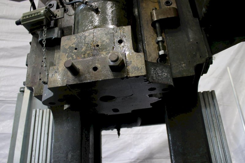 60 TON BLISS OBI FLYWHEEL SINGLE CRANK PRESS: STOCK #75543