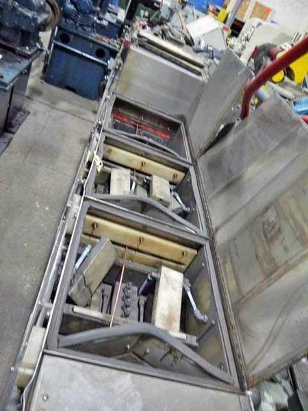 8" (203mm) STRIP CLEANING SYSTEM (13740)