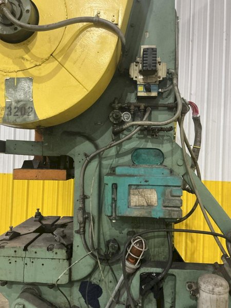 60 TON MINSTER MODEL #6F OBI STAMPING PRESS : YOBRO 26180
