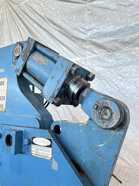 105 TON HILL ACME NO 6 IRONWORKER. STOCK # 0663825