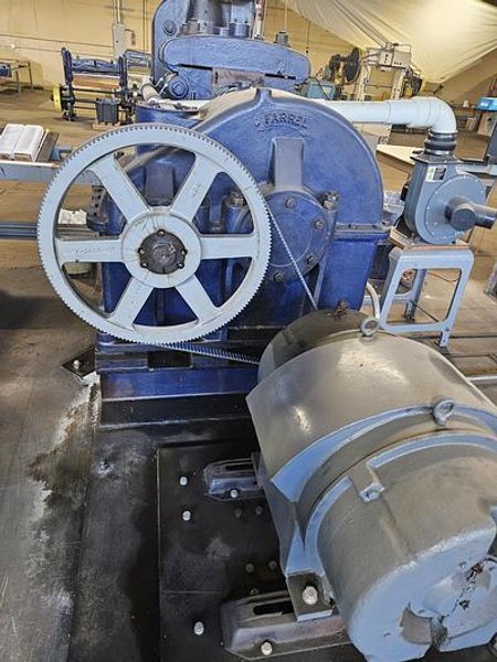 12" X 20"WATERBURY FARREL 2 HIGH ROLLING MILL (14550)