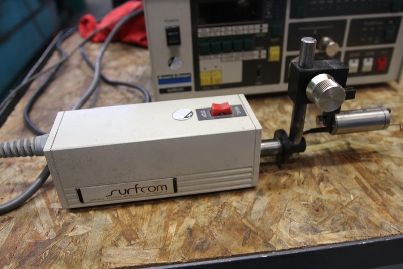 BROWN &amp; SHARPE SURFCOM SURFACE TEXTURE MEASURING INSTRUMENT: STOCK # 10306
