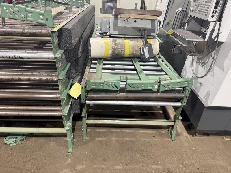 42" WIDE x 100' ROACH POWER DRIVEN ROLLER / BELT CONVEYOR, WITH VFD DRIVE: YOBRO #24712