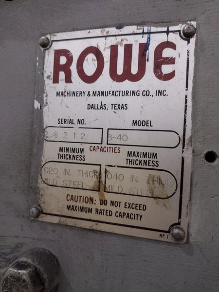 40" WIDE  ROWE B-40 POWERED STRAIGHTENER. STOCK # 0218626