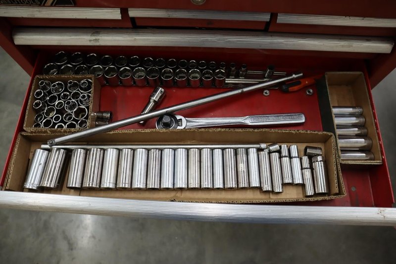 Portable Tool Rack with: Clamps, Hand Tools, Lifting Straps, Chains, Eye-Bolts, Hooks- Auction Item