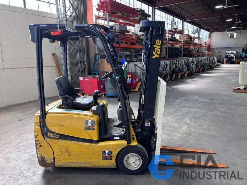 2019 - 3,000 LB. YALE MODEL ERP030VTN367E084