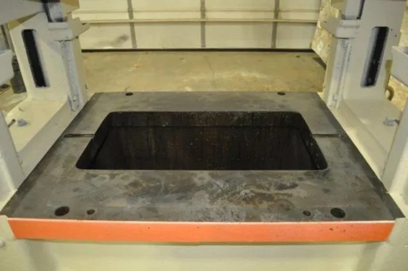 MINSTER 100 TON SSDC PRESS, STOCK# 13622J