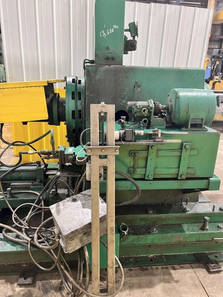 15,000 LB X 36” SECO POWERED UNCOILER COIL REEL, ON TRAVERSING BASE: STOCK #22957