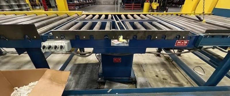 6,000# 60.5" X 66" K&amp;S CROSS TYPE BANDING TABLE STOCK# 3963