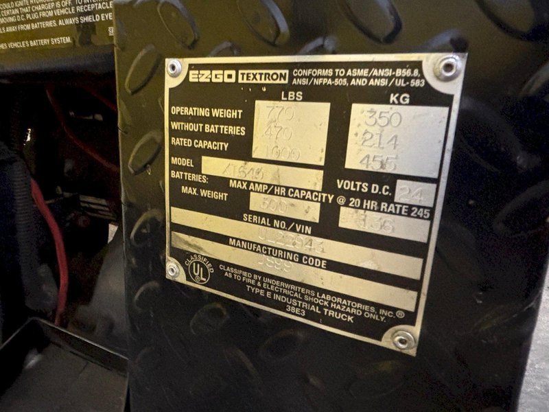24 VOLT EZ-GO MODEL XI-640 TEXTRON CHASER/TUGGER CART: YOBRO #24643