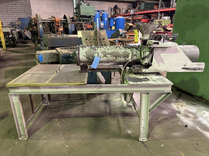 mixer for the Sinto scc90 core machine