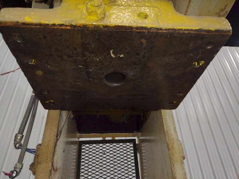 60 TON NIAGARA MODEL #M60 OBI STAMPING PRESS, 4" STROKE: STOCK #19179