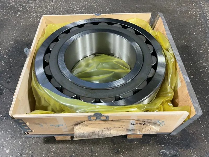 Skf 15.75” Diameter Explorer Spherical Roller Bearing - 224 Cck/w33