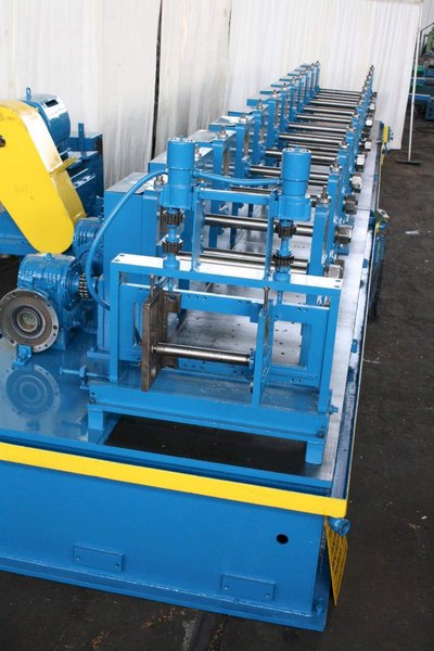 12 STAND X 2.5" X 24" BRADBURY ROLLFORMER: STOCK #64205