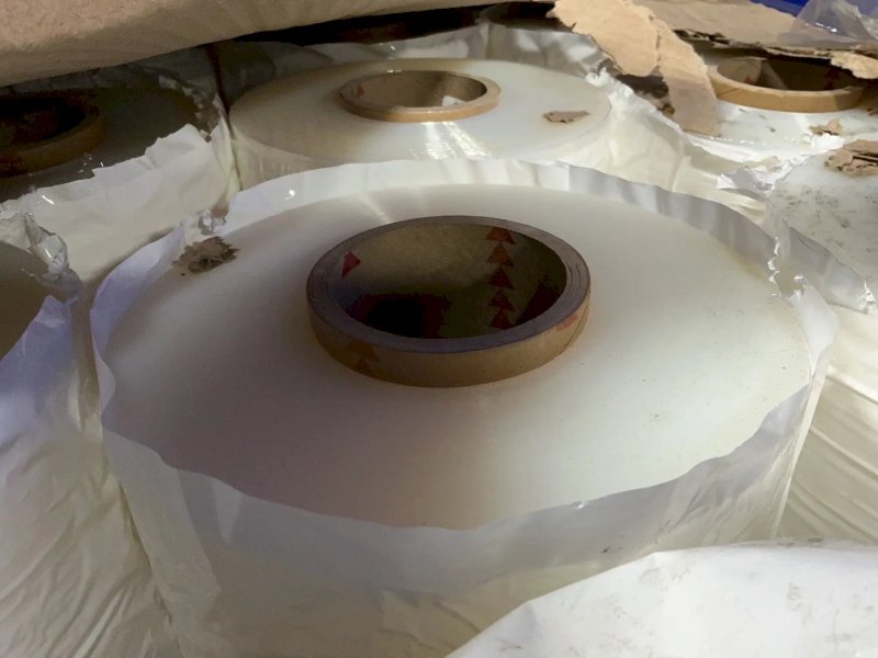 12” X 5000’ X 80 Ga Packing Film