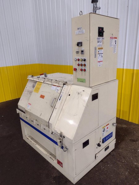 SINTOBRATOR MODEL #EC-2-P-008 CAROUSEL TYPE TUMBLING FINISHER: STOCK #18784