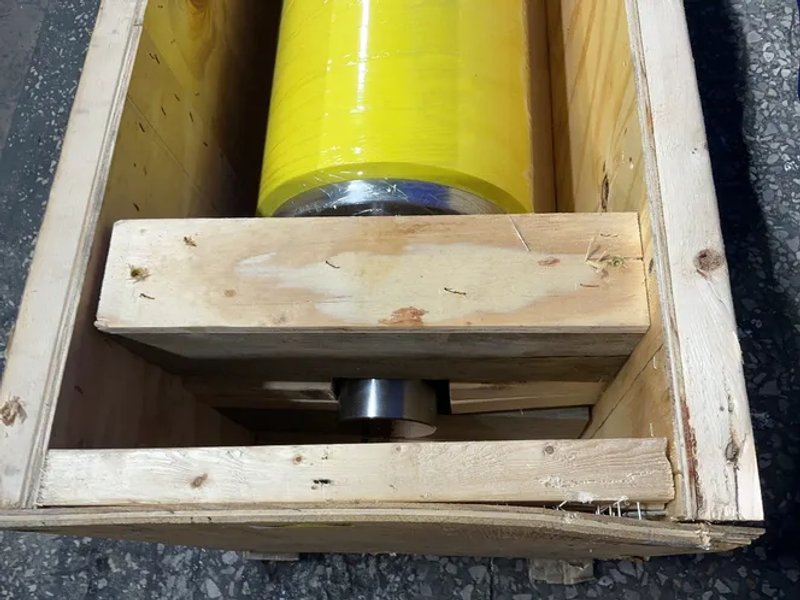 84.5” Non-woven Roll Assembly - 1014586555r