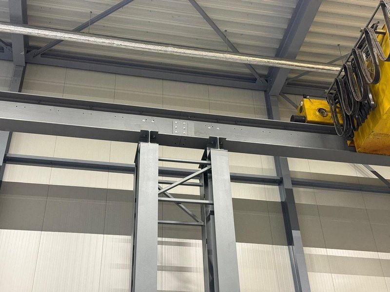 Demag - 16 + 16 ton x 22 000 mm