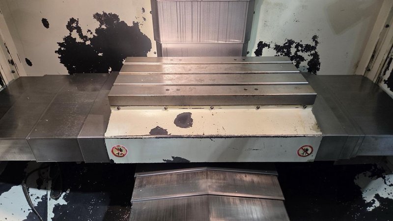 Hurco VM10 CNC Vertical Machining Center, 2008