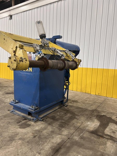 42” WIDE WEAN OVERARM RECOILER SUPPORT STAND: STOCK #22956