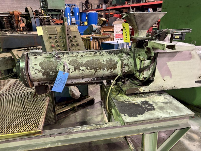 mixer for the Sinto scc90 core machine