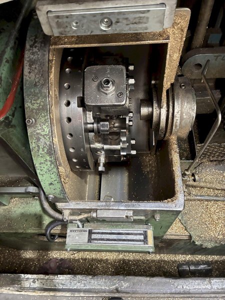 SEIKI BAR PEELER W/ INFEED &amp; OUTFEED TABLES