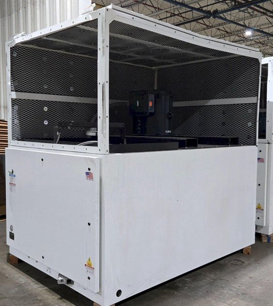 ROBOVENT NICE FILTERED EXHAUST SYSTEM WELDING/FUMES/DUST USED