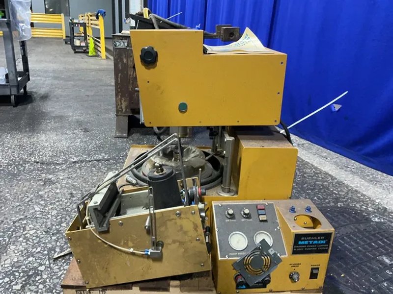 Buehler 13” Microprocessor Grinding/polishing System - 60-5501-250