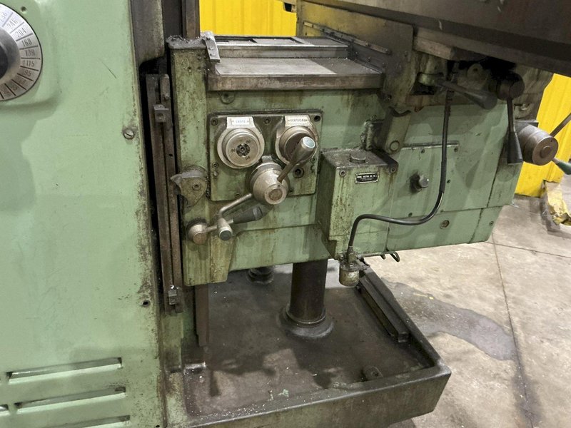 #3 KEARNEY &amp; TRECKER MODEL #310-S-15 HORIZONTAL MILL: YOBRO #24815