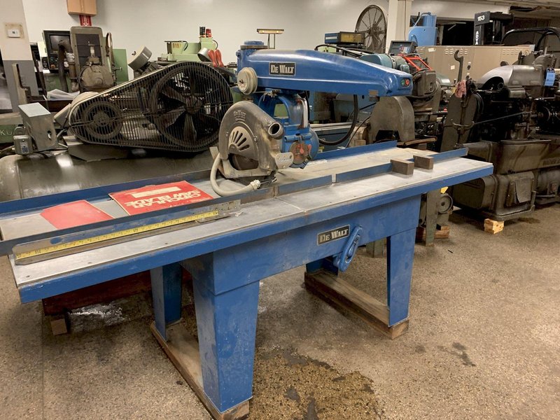 Dewalt Model GE-66 Radial Arm Saw