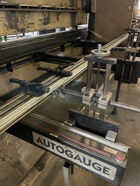 325 Ton x 16′ Standard AB-325-16 CNC Press Brake, 1994 – Automec CNC Control (2 years old) Back Gauge, Tooling Included,  Pit Required