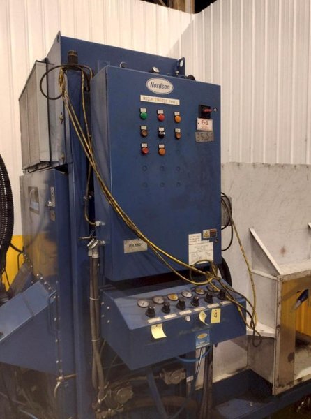 NORDSON POWDER COAT PAINT SYSTEM WITH FEEDER &amp; I-CONTROL. STOCK # 0985326