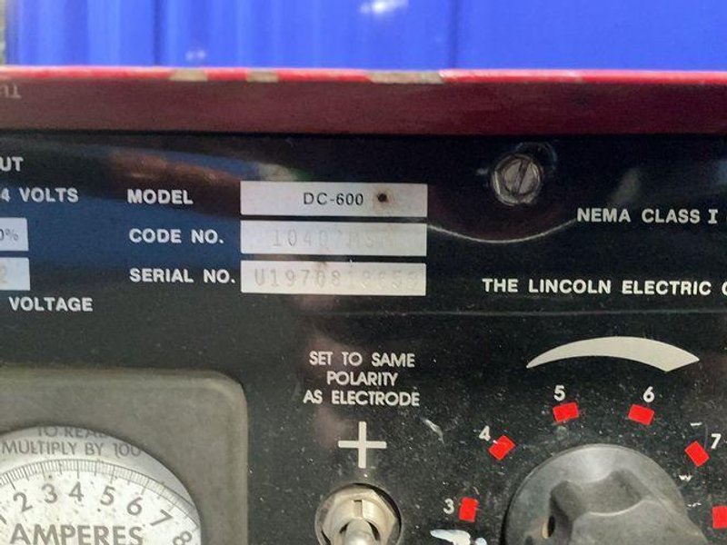 Lincoln Electric 600 Amps Welder - Idealarc Dc-600