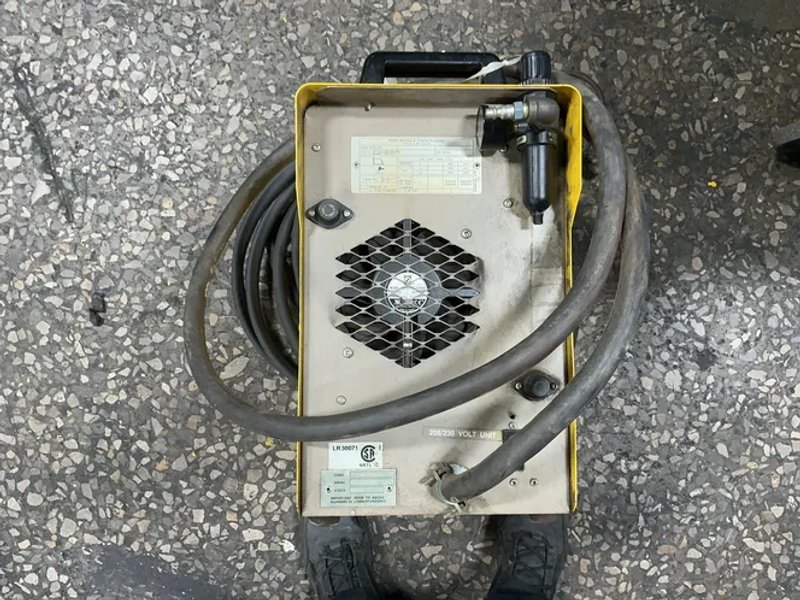 Esab 60 Amps Plasma Cutter - Pcm-875